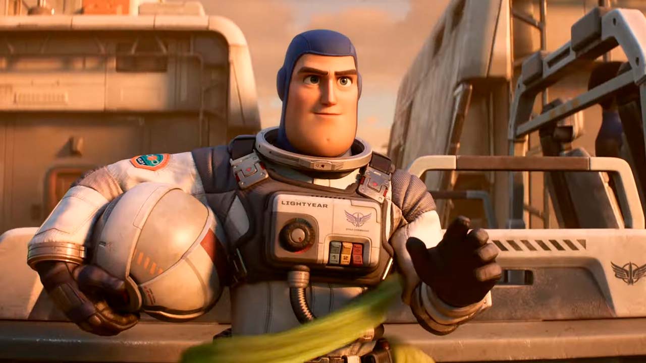 Дубльований трейлер анімації БАЗЗ РЯТІВНИК від Disney та Pixar